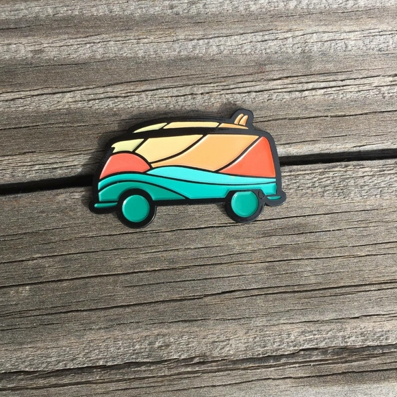 Surf Bus Enamel Pin - Picture 1 of 1